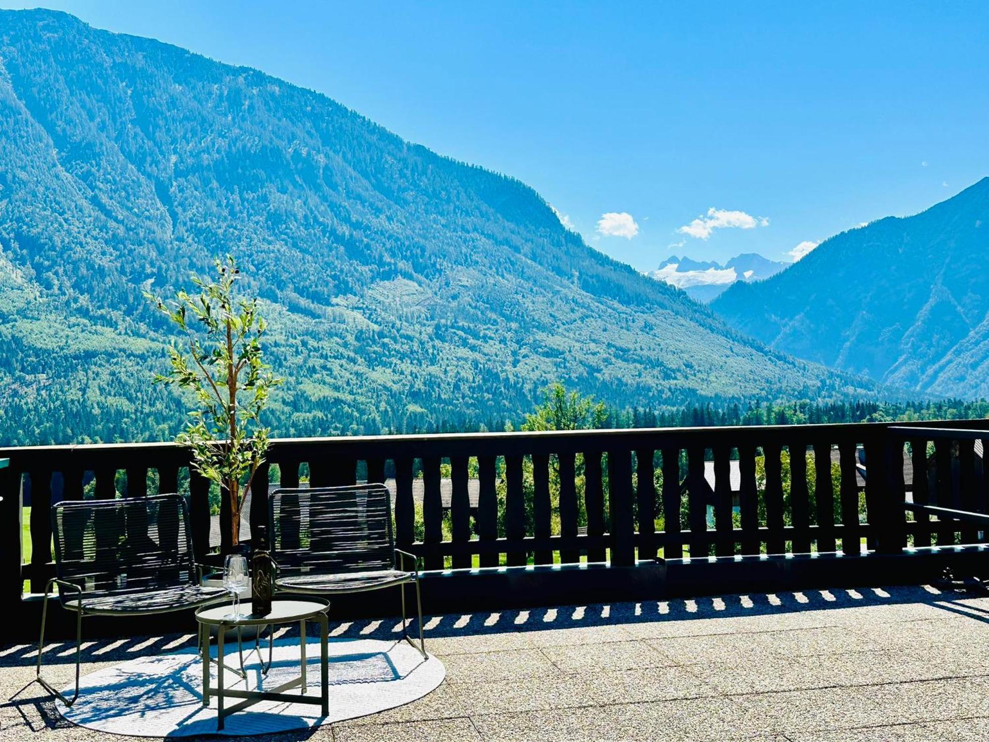 Das Alpenzeit Appartement Mit Just Private Terrasse (Adults Only) Bad Aussee Exterior photo